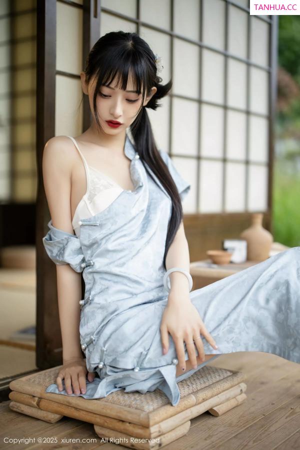   [XiuRen]高清写真图 2025.05.15 No.10278 茂木希子 日式旗袍第22张图片